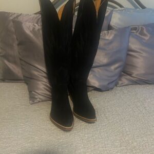 Black Women's Suede Cowboy Boots Worn one time